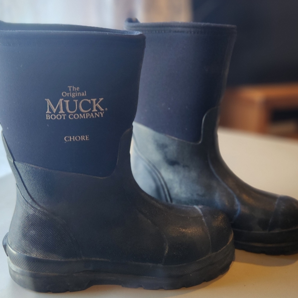 Much boots